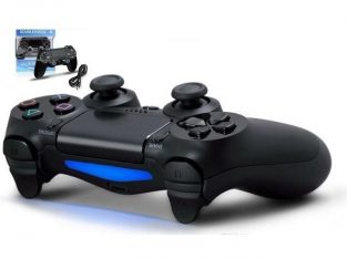 Playstation 4 {PS4} wired Gamepad