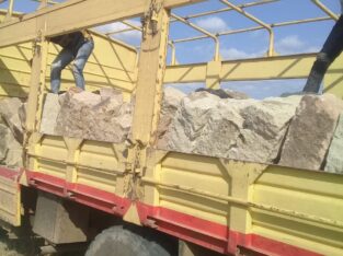 Bush stones / foundation hard stones