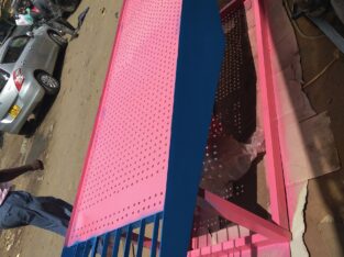 Vibrating tables