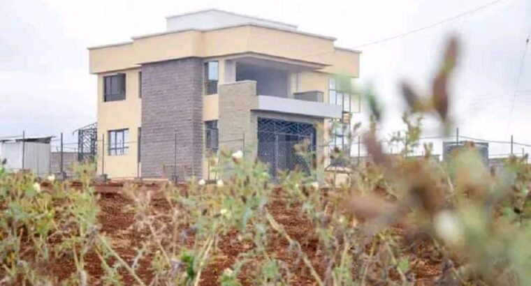Modern and Spacious 4 Bedroom + DSQ Maisonette