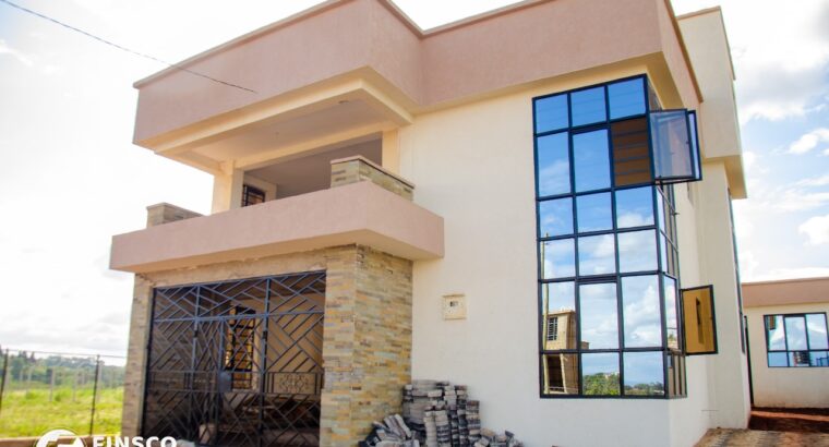 Modern and Spacious 4 Bedroom + DSQ Maisonette