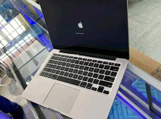 Apple Macbook Pro 2015(Unlocked & New )
