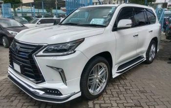 Lexus LX570