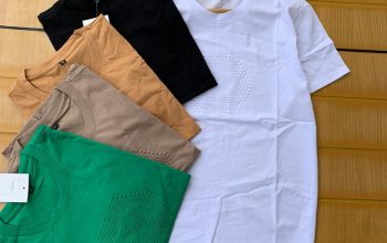 Round neck quality t-shirts