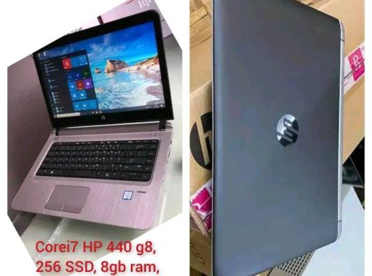 HP 440 Laptop