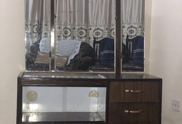 elegant dressing table