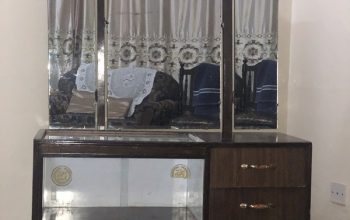 dressing table