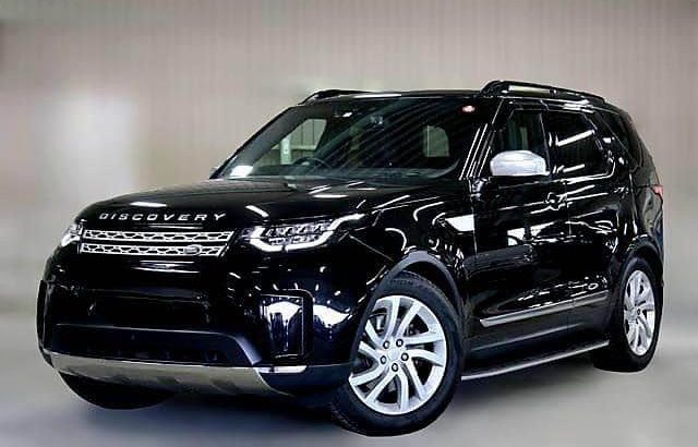 JUST LANDED Landrover Discovery 5 TD6 HSE Obsidian